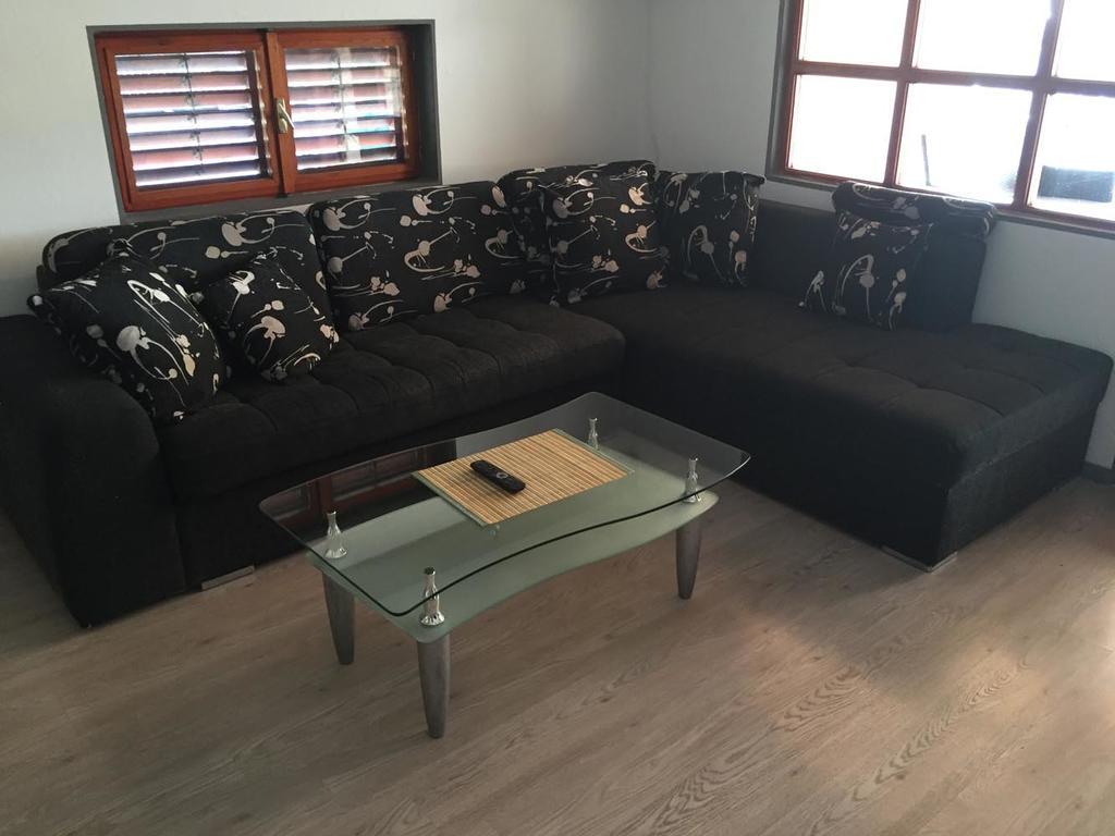 Apartments Pavic เบทินา ภายนอก รูปภาพ